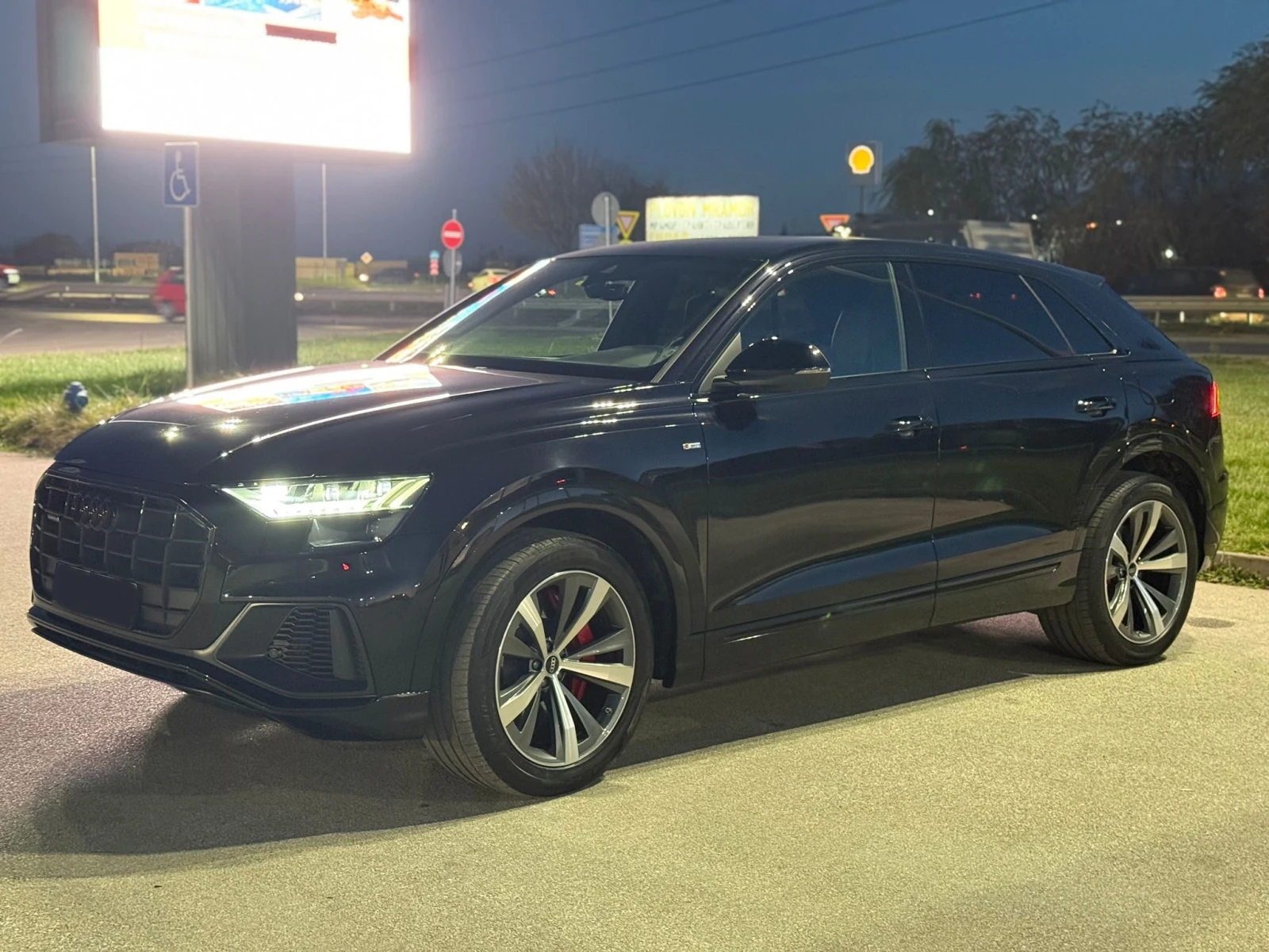 Audi Q8 60 TFSI e Quattro Plug-In Hybrid | Mobile.bg � ����������� 1