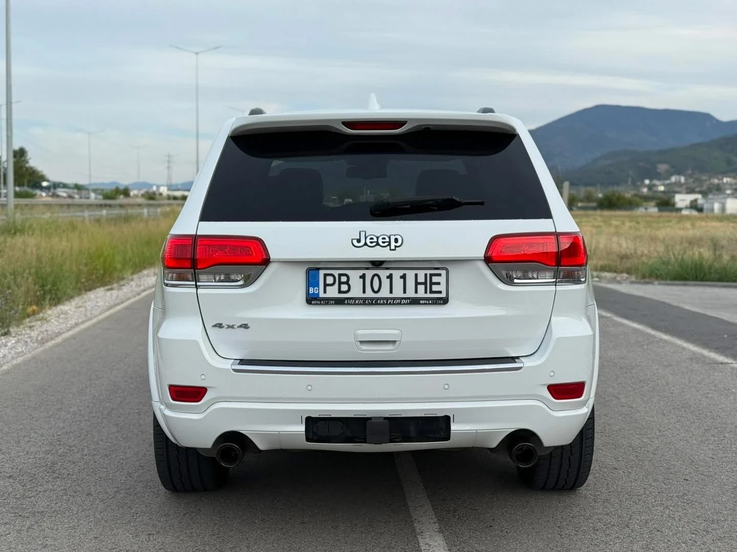 Jeep Grand cherokee OVERLAND - изображение 2