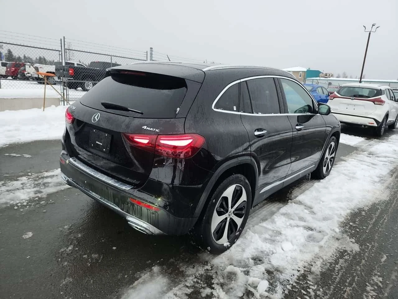 Mercedes-Benz GLA * 250 * CARFAX * ПОДГРЕВИ* ПАНО* 2 КЛЮЧА - изображение 3