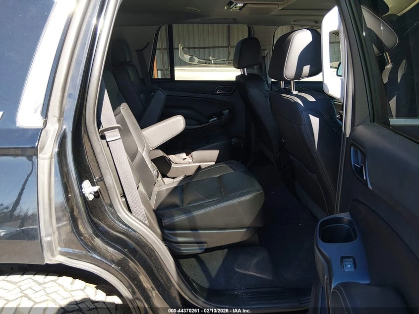 Chevrolet Tahoe 5.3l 4Wd Lt, снимка 8 - Автомобили и джипове - 53971725