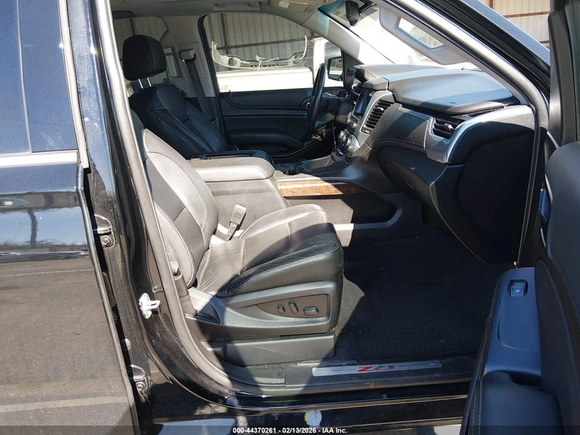 Chevrolet Tahoe 5.3l 4Wd Lt, снимка 5 - Автомобили и джипове - 53971725