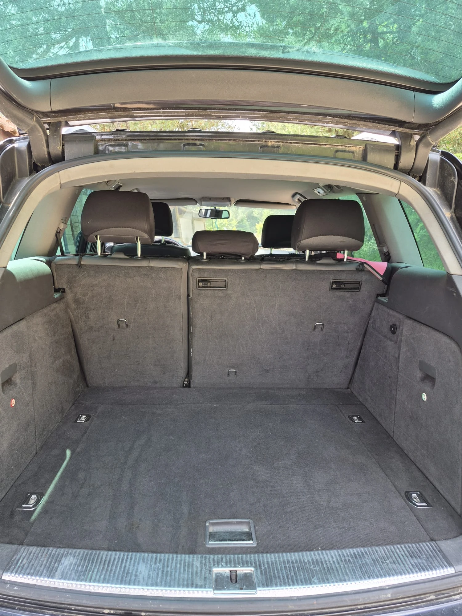 VW Touareg, снимка 6 - Автомобили и джипове - 53978367