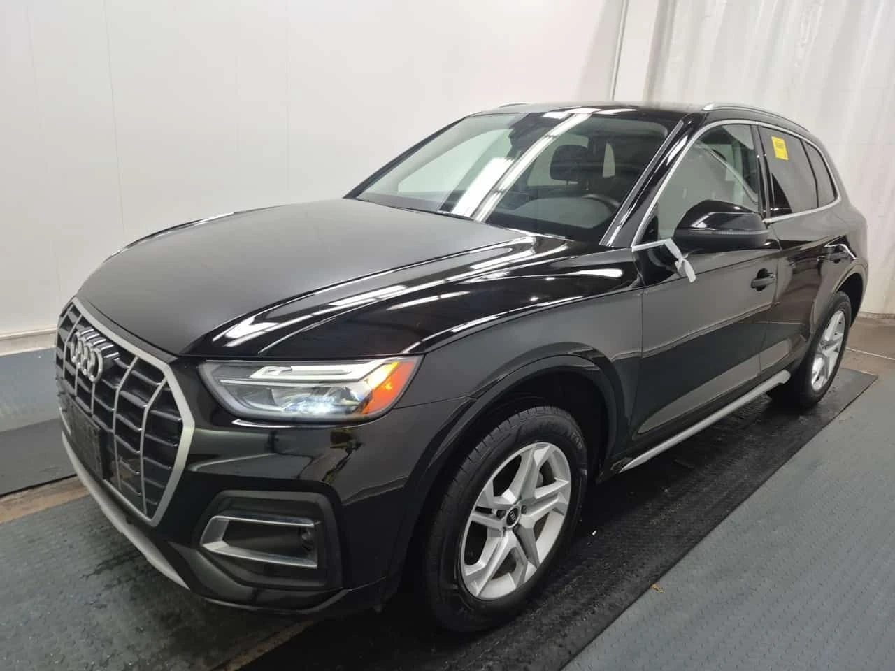 Audi Q5 KOMFORT| ПАНОРАМА| ПАМЕТ| 2 КЛЮЧА| CARFAX