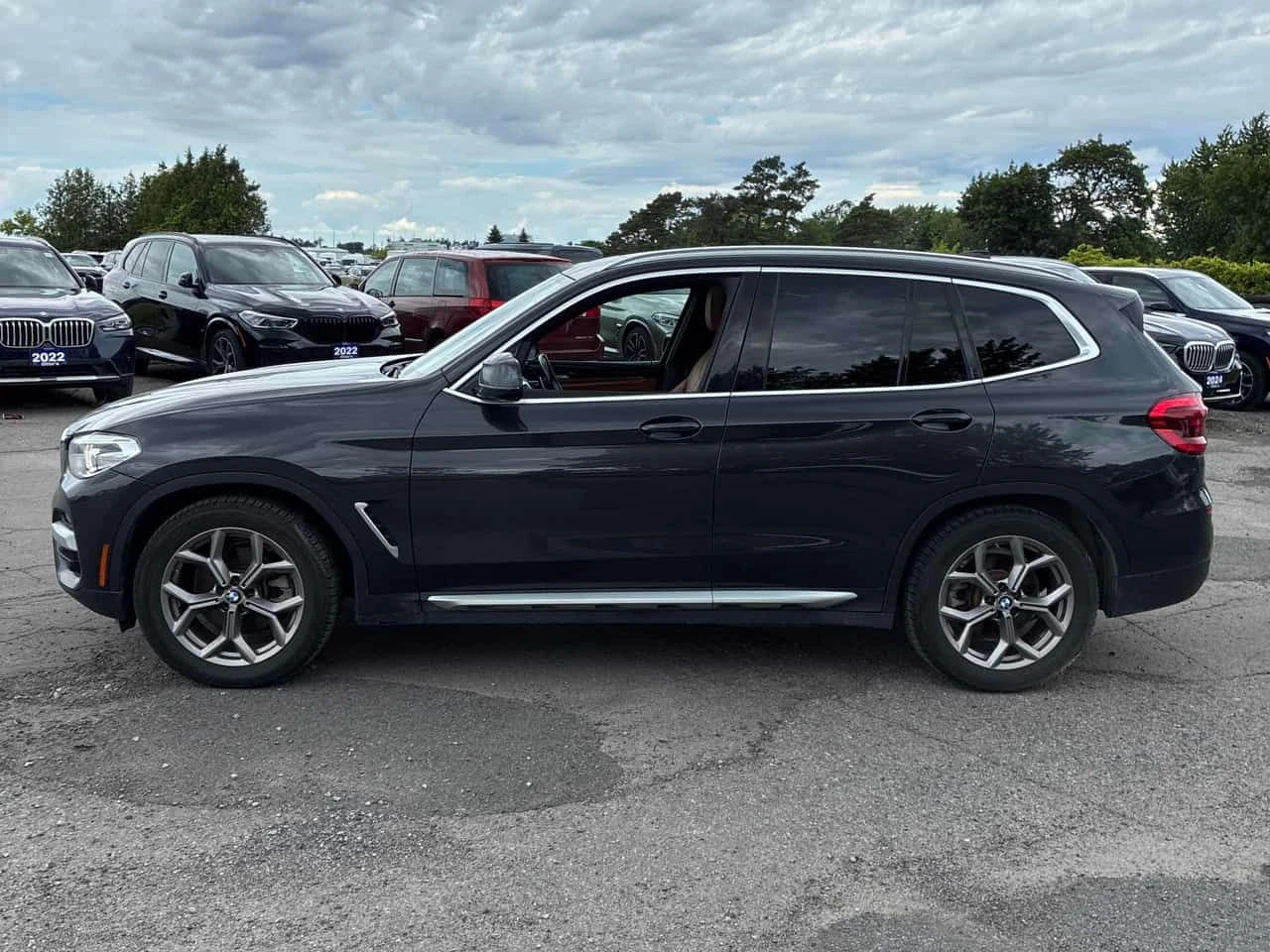 BMW X3 xDrive30i| HUD| PANO| ПАМЕТ| ПОДГРЕВИ| , снимка 2 - Автомобили и джипове - 55047571