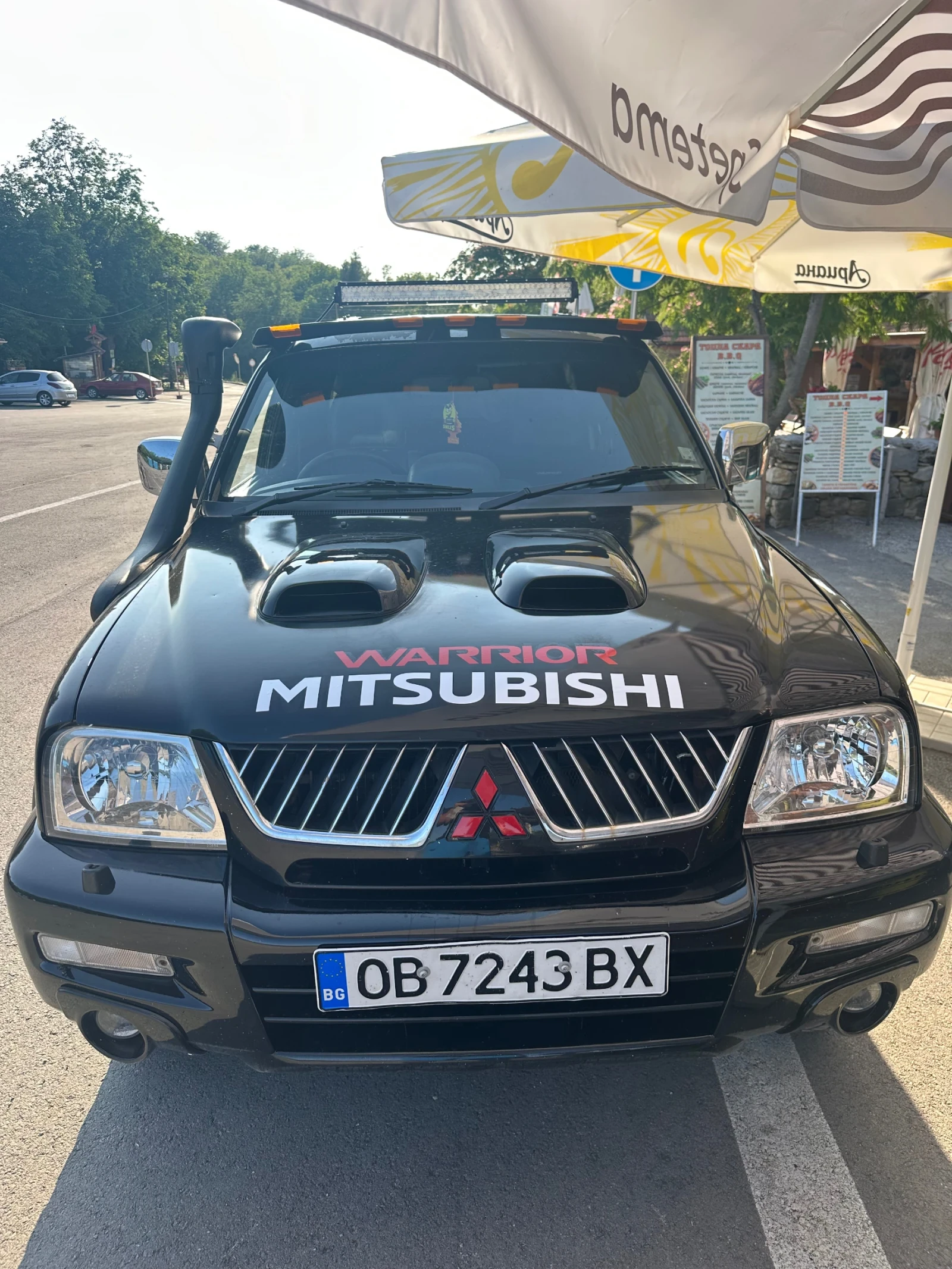 Mitsubishi L200, снимка 2 - Автомобили и джипове - 55351804