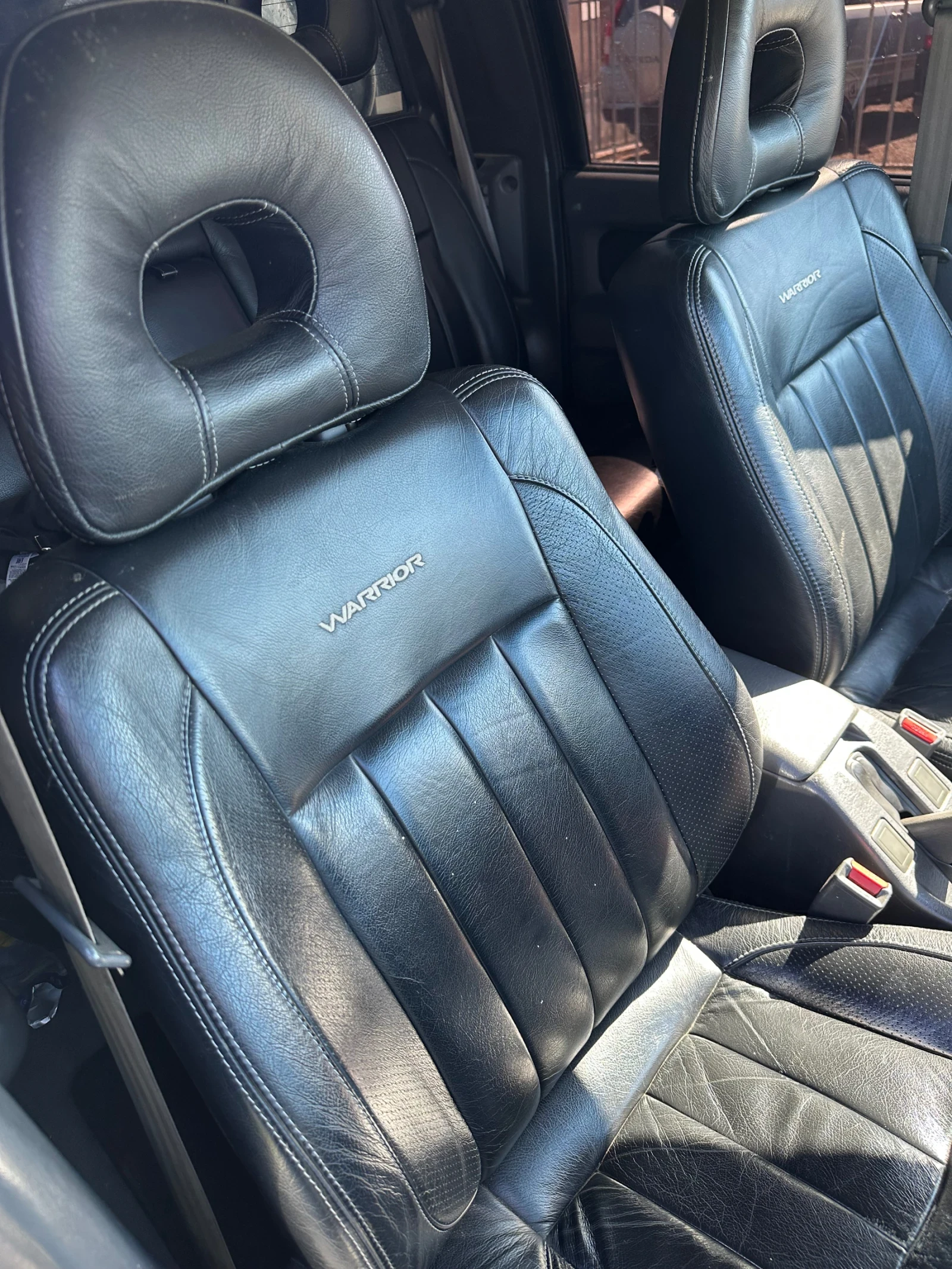 Mitsubishi L200, снимка 6 - Автомобили и джипове - 55351804