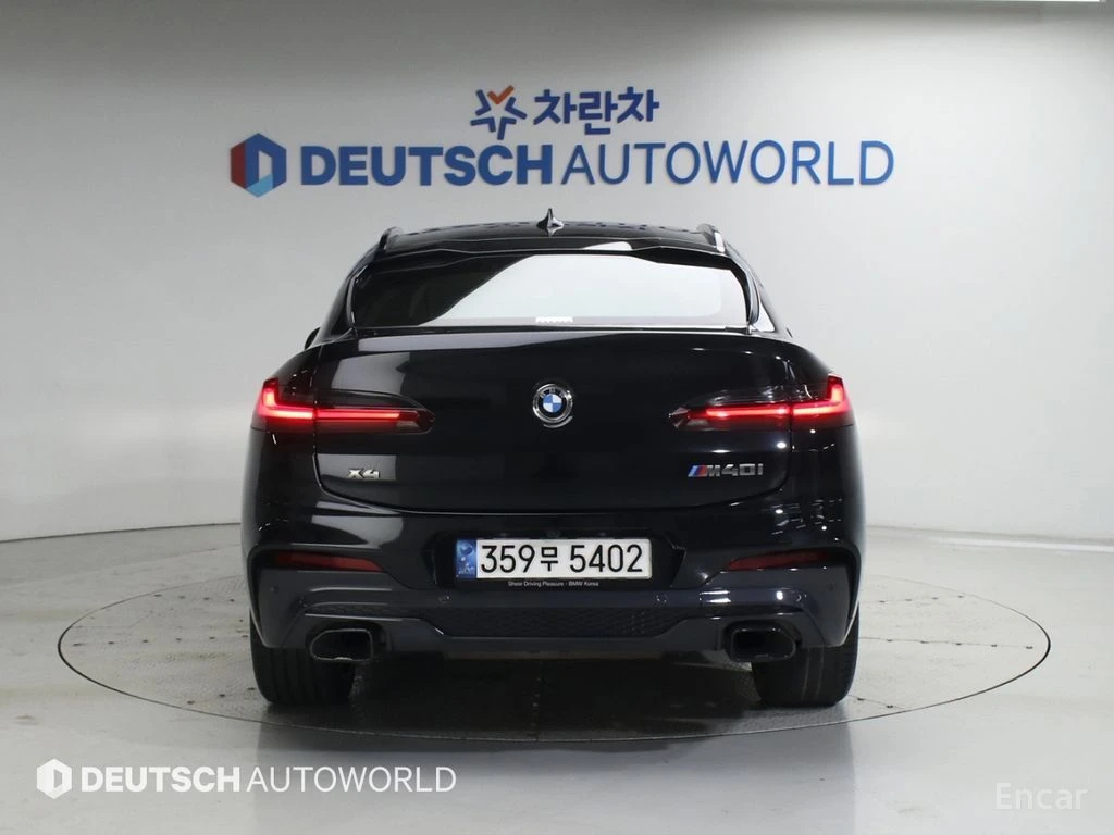 BMW X4 M40i* EXCLUSIVE EDITON* DIS* ОБДУХ* КРАЙНА ЦЕНА, снимка 3 - Автомобили и джипове - 55683880