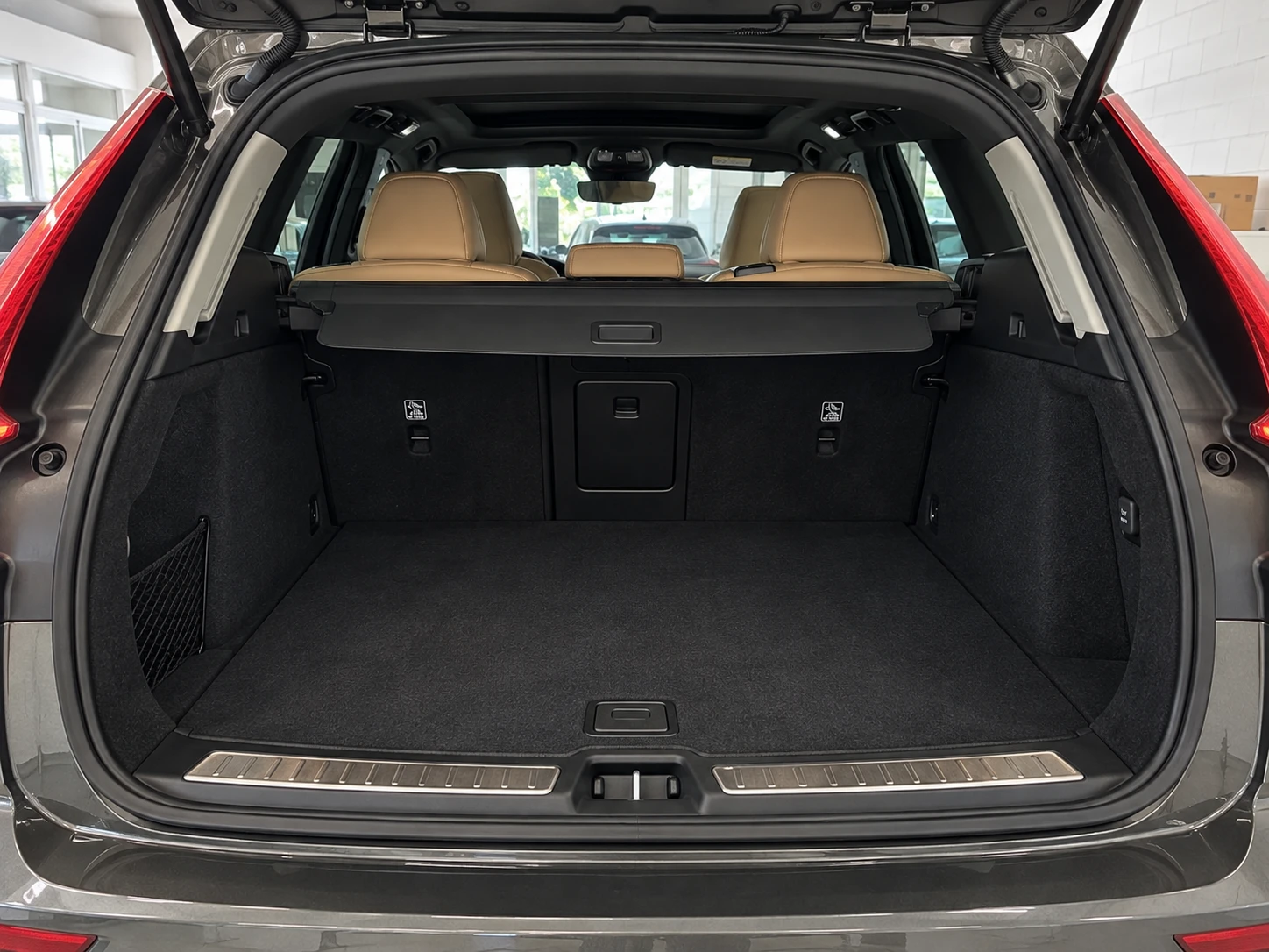 Volvo XC40 2.0* T4* AWD* LED* INSCRIPTION*  | Mobile.bg � ����������� 14