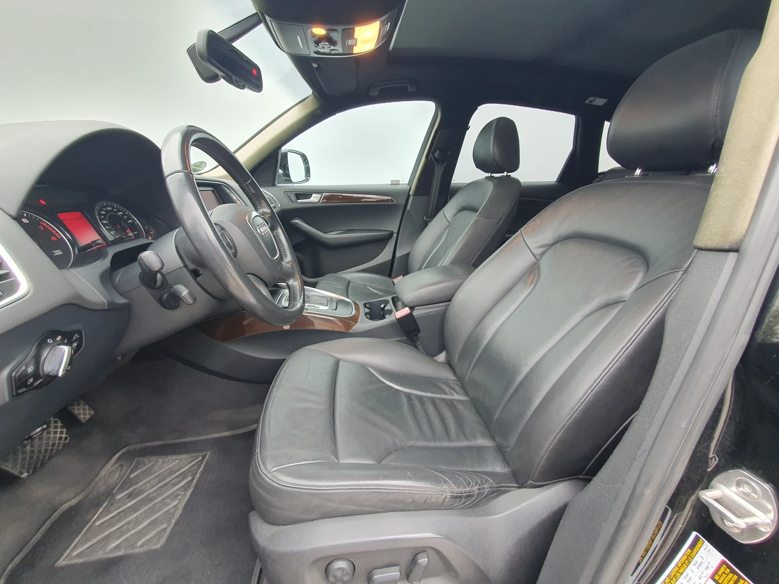 Audi Q5 3.2, снимка 4 - Автомобили и джипове - 56512252