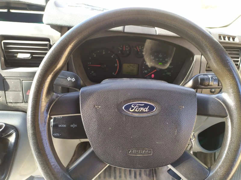 Ford Transit  2.4 115 к.с. задно, снимка 8 - Бусове и автобуси - 49414090