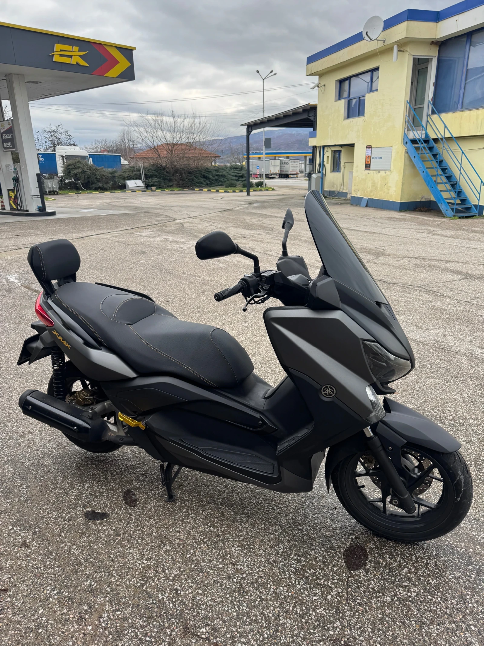 Yamaha X-max 250 - изображение 3