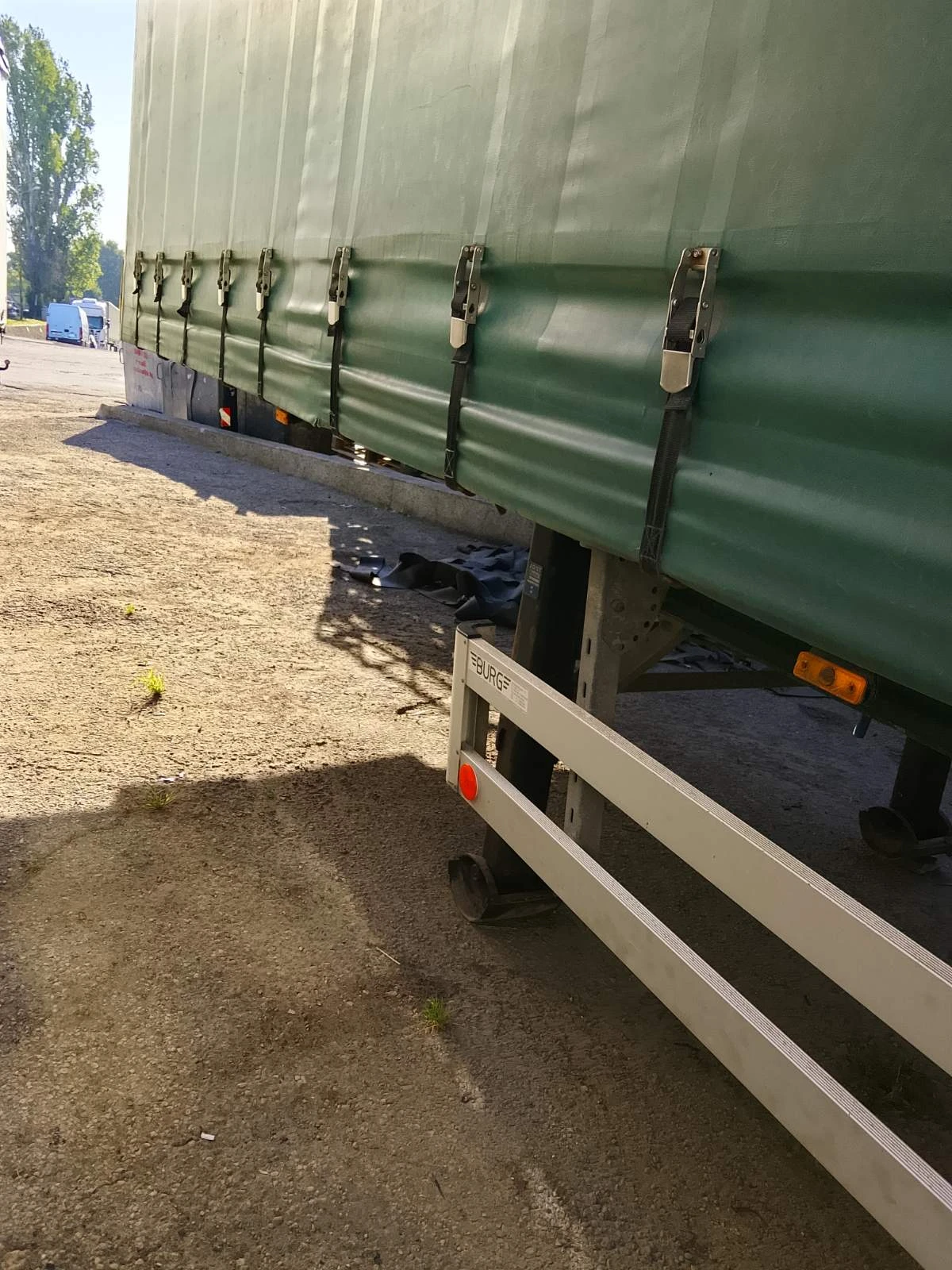 Полуремарке Други BURG BPO 12 27 RGZ, снимка 4 - Ремаркета - 55575093