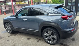 Mazda MX-30, снимка 4