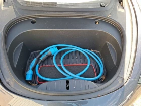 Tesla Model 3 Performance, снимка 9
