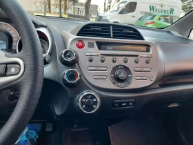 Honda Jazz 1.3i 144 000 км Топ, снимка 14 - Автомобили и джипове - 53698824