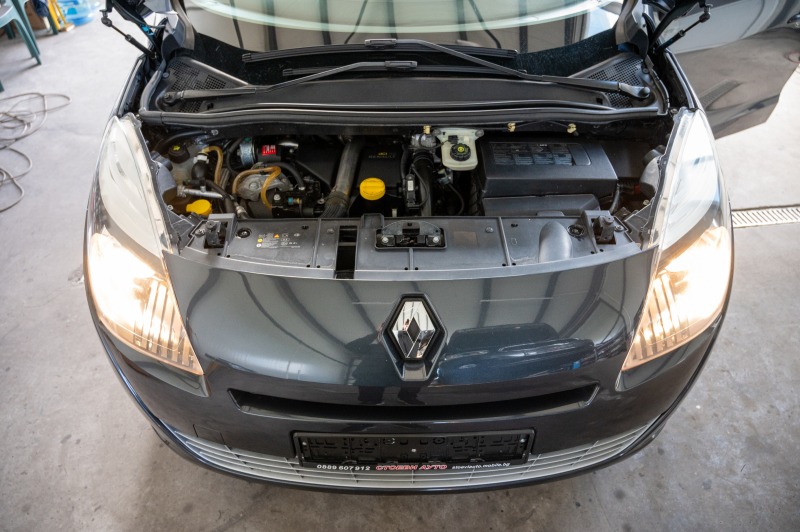 Renault Grand scenic 1.5* 7места* грандсценик, снимка 17 - Автомобили и джипове - 45559511