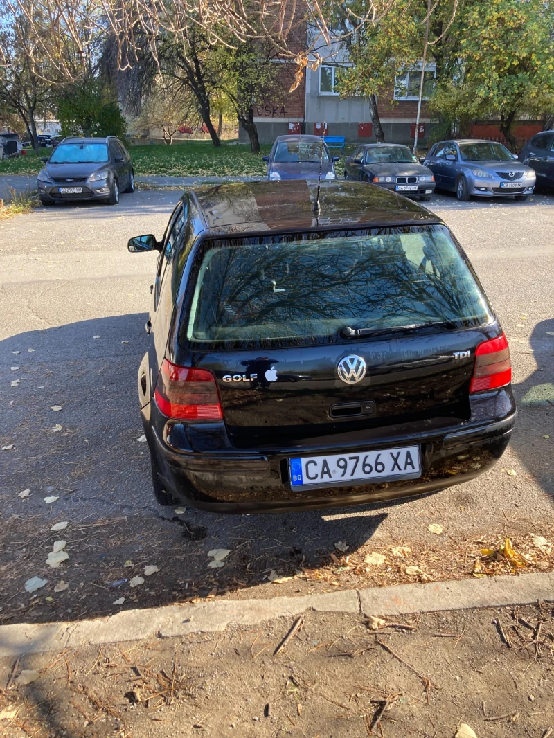 VW Golf, снимка 4 - Автомобили и джипове - 48051985