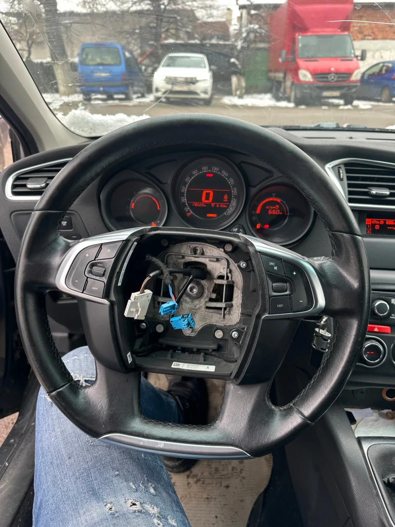 Citroen C4 1.6 hdi 110, снимка 13 - Автомобили и джипове - 48714604