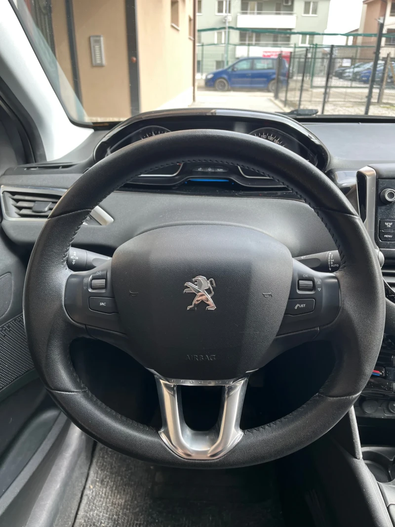 Peugeot 208, снимка 9 - Автомобили и джипове - 49222297