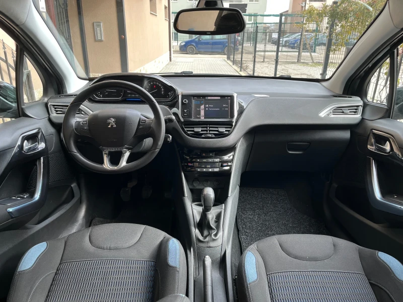 Peugeot 208, снимка 7 - Автомобили и джипове - 49222297