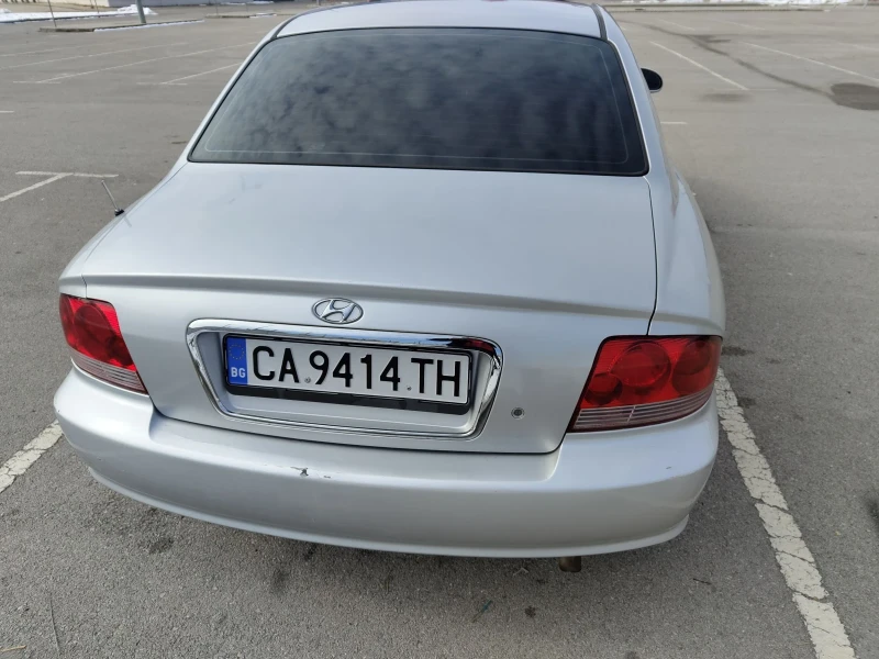 Hyundai Sonica, снимка 4 - Автомобили и джипове - 49245398