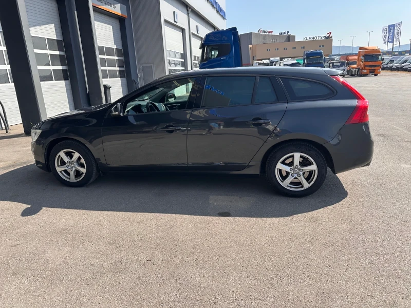 Volvo V60 Momentum, снимка 5 - Автомобили и джипове - 52590478