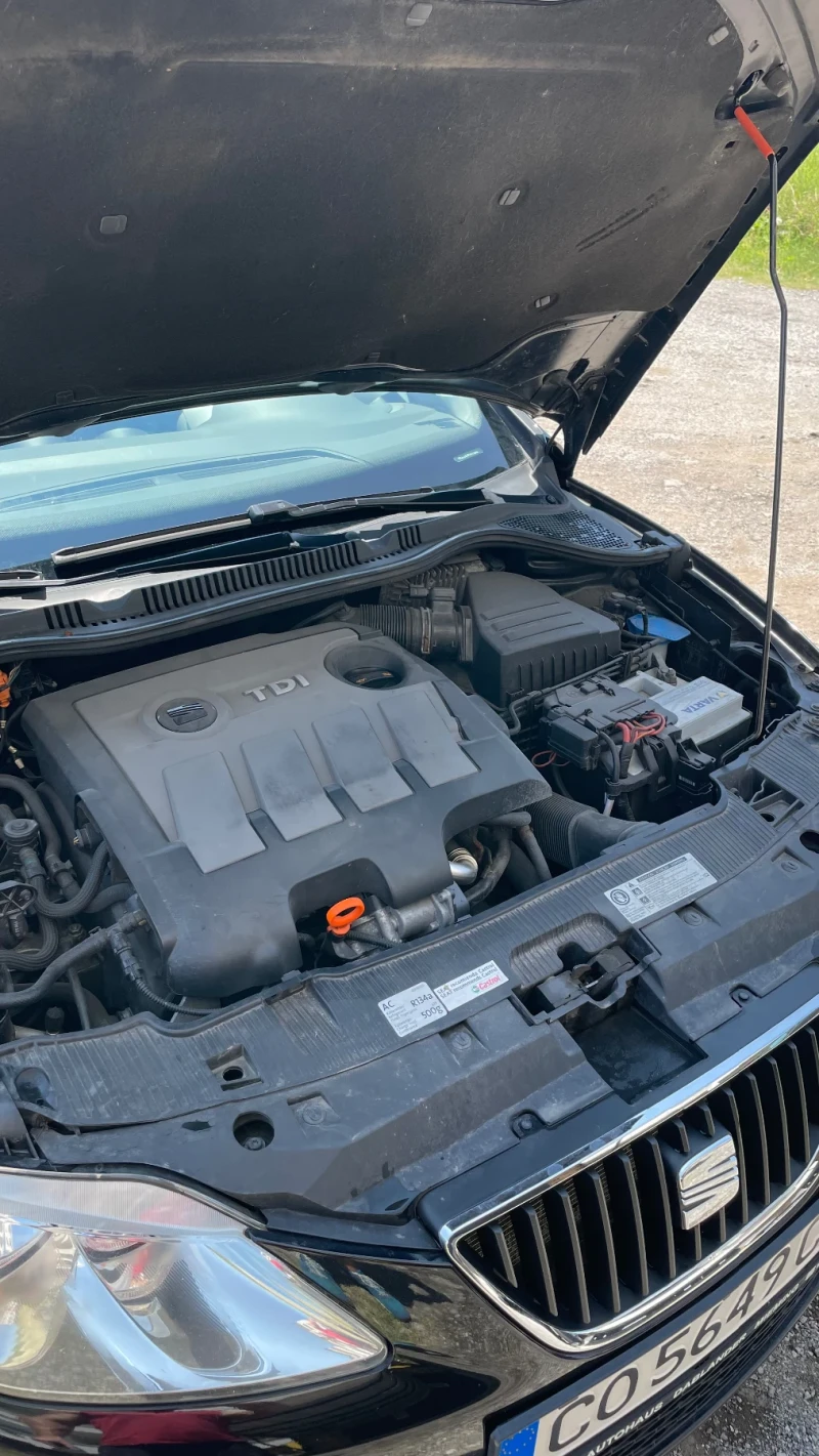 Seat Ibiza 1.6 TDI, снимка 12 - Автомобили и джипове - 52365630