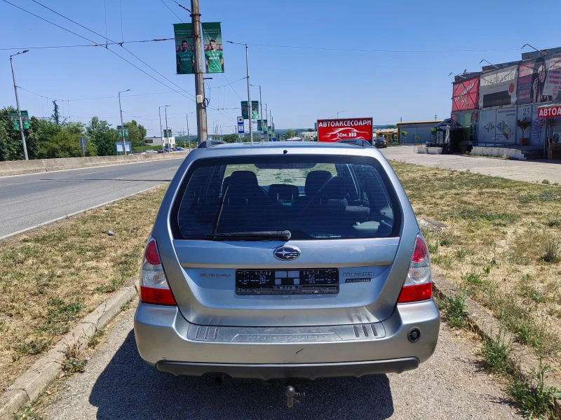 Subaru Forester 2.0i 4x4 160ps, снимка 7 - Автомобили и джипове - 50904162