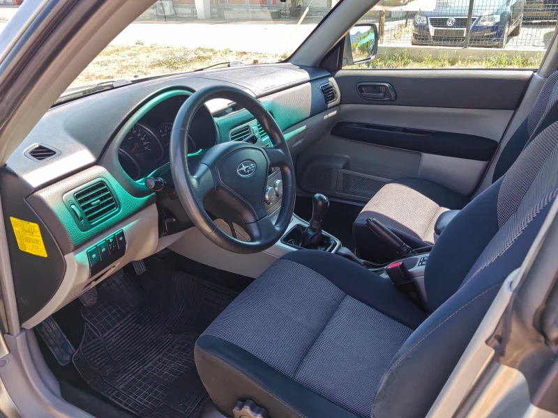 Subaru Forester 2.0i 4x4 160ps, снимка 9 - Автомобили и джипове - 50904162