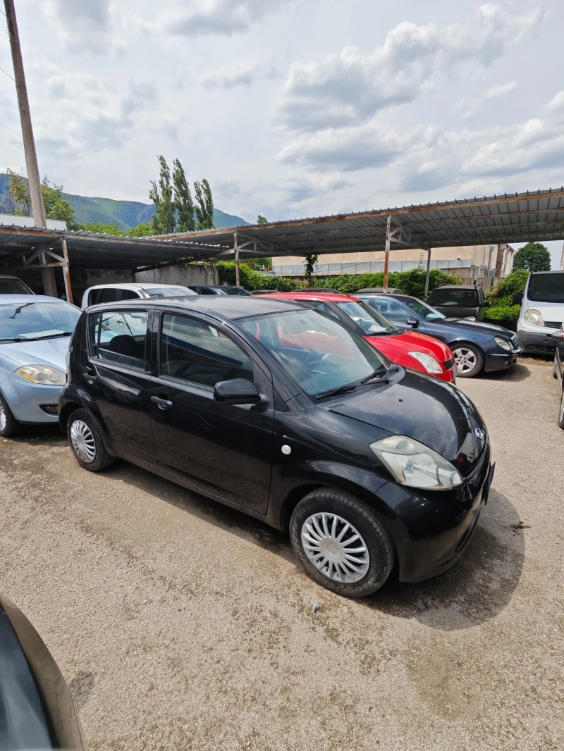 Daihatsu Sirion БЕНЗИН-ГАЗ, снимка 6 - Автомобили и джипове - 51062344