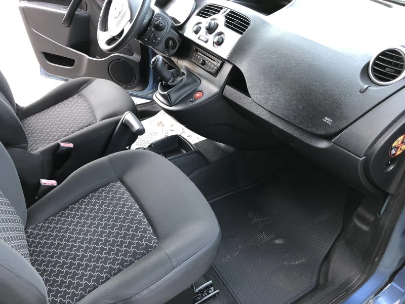 Renault Kangoo 1.5 DCI 90KC MAXI-БАЗА, снимка 13 - Автомобили и джипове - 52498639