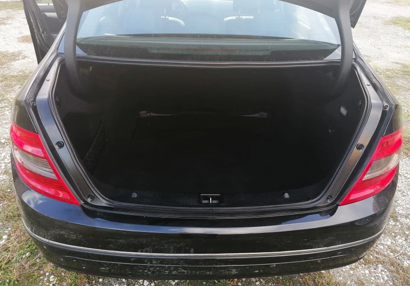 Mercedes-Benz C 180 Avangarde 1.8 kompressor 157k.c, снимка 16 - Автомобили и джипове - 52606693