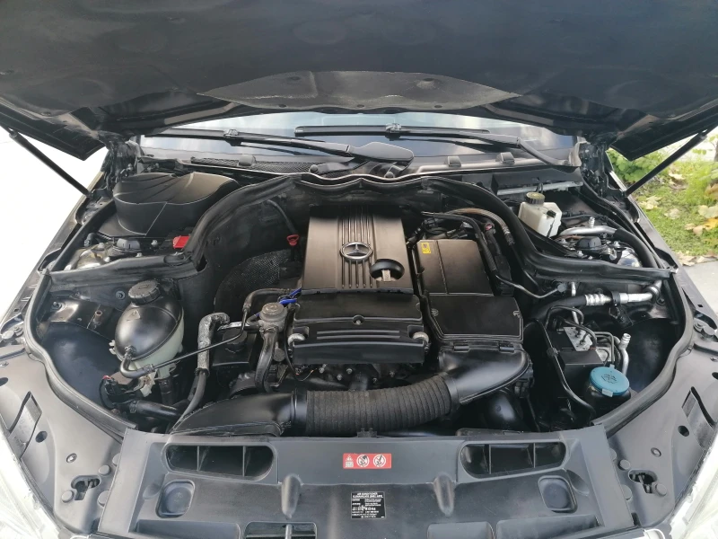 Mercedes-Benz C 180 Avangarde 1.8 kompressor 157k.c, снимка 17 - Автомобили и джипове - 52606693