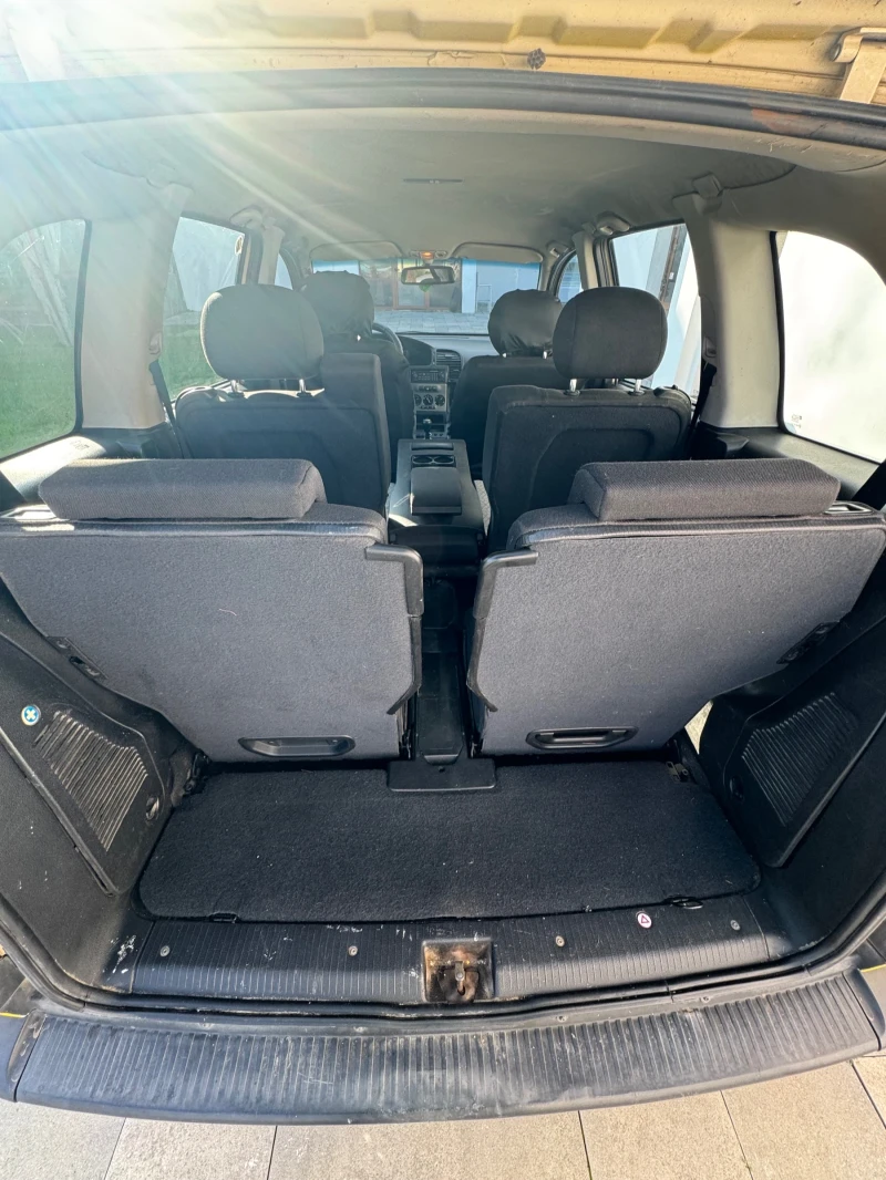 Opel Zafira 1.6 бензин + Метанова уредба ! , снимка 15 - Автомобили и джипове - 52833146