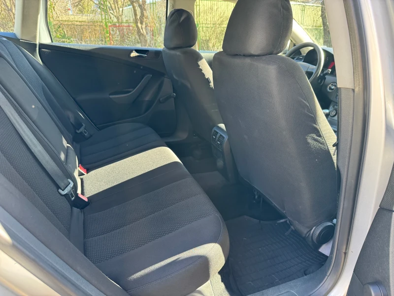 VW Passat, снимка 6 - Автомобили и джипове - 52932986