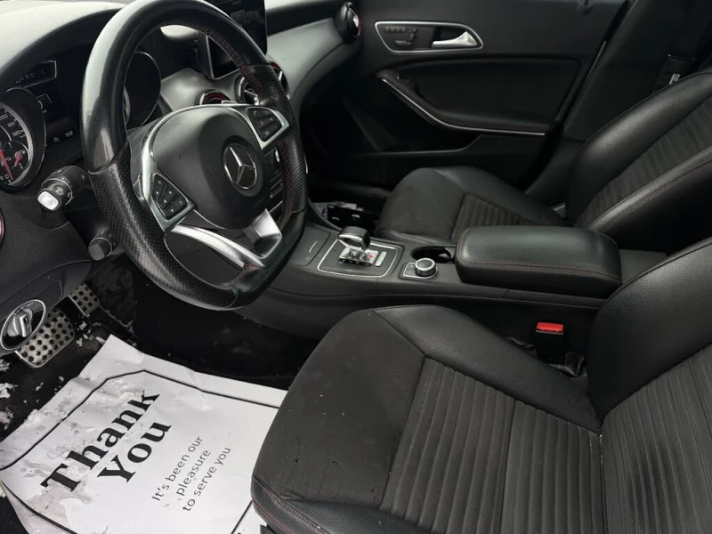 Mercedes-Benz CLA 45 AMG 4MATIC, снимка 10 - Автомобили и джипове - 53201239