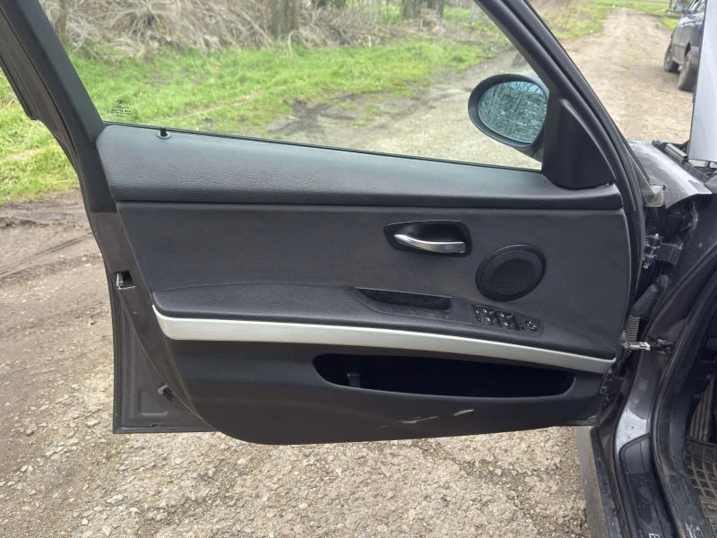 BMW 320 163кс на части, снимка 11 - Автомобили и джипове - 53296811