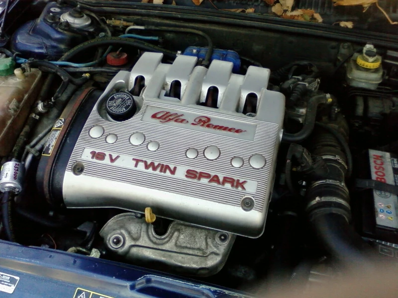 Alfa Romeo 156 Twin Spark 2.0, снимка 6 - Автомобили и джипове - 53526918