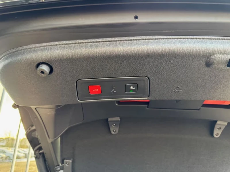 Peugeot 508 1.6PHEV/225HP/GT/ACC/360/PANO/DIGITAL/AMBI/972v, снимка 8 - Автомобили и джипове - 53564198