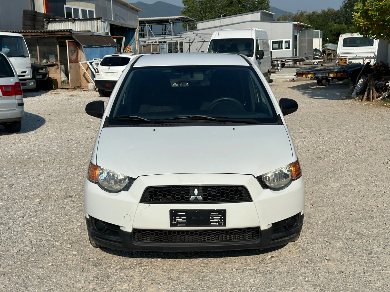 Mitsubishi Colt 1.1i - изображение 2