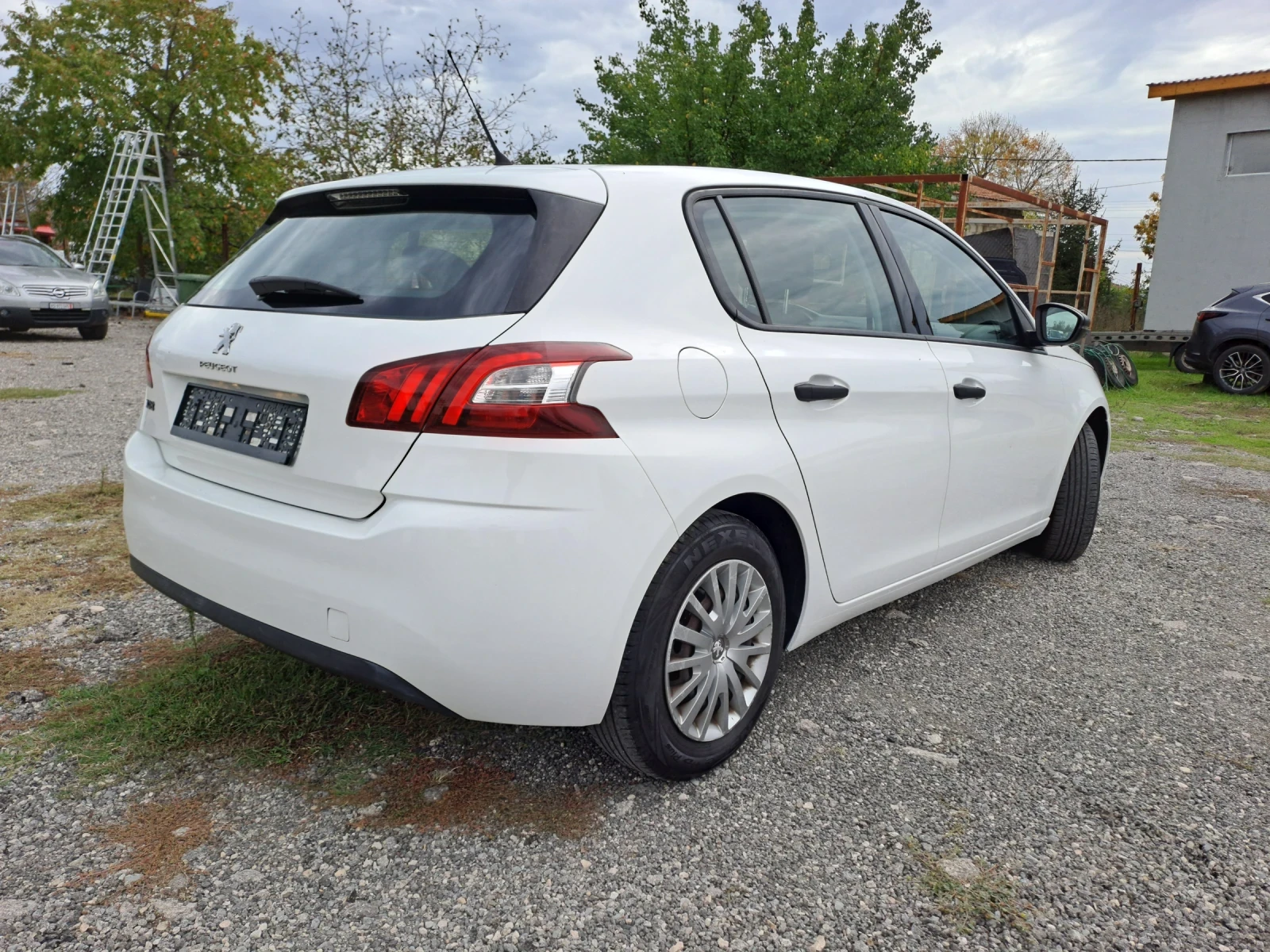 Peugeot 308 1.6i 125к.с - изображение 3