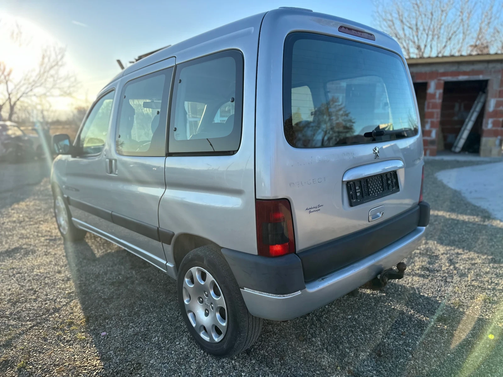 Peugeot Partner 1.6 Бензин - изображение 6