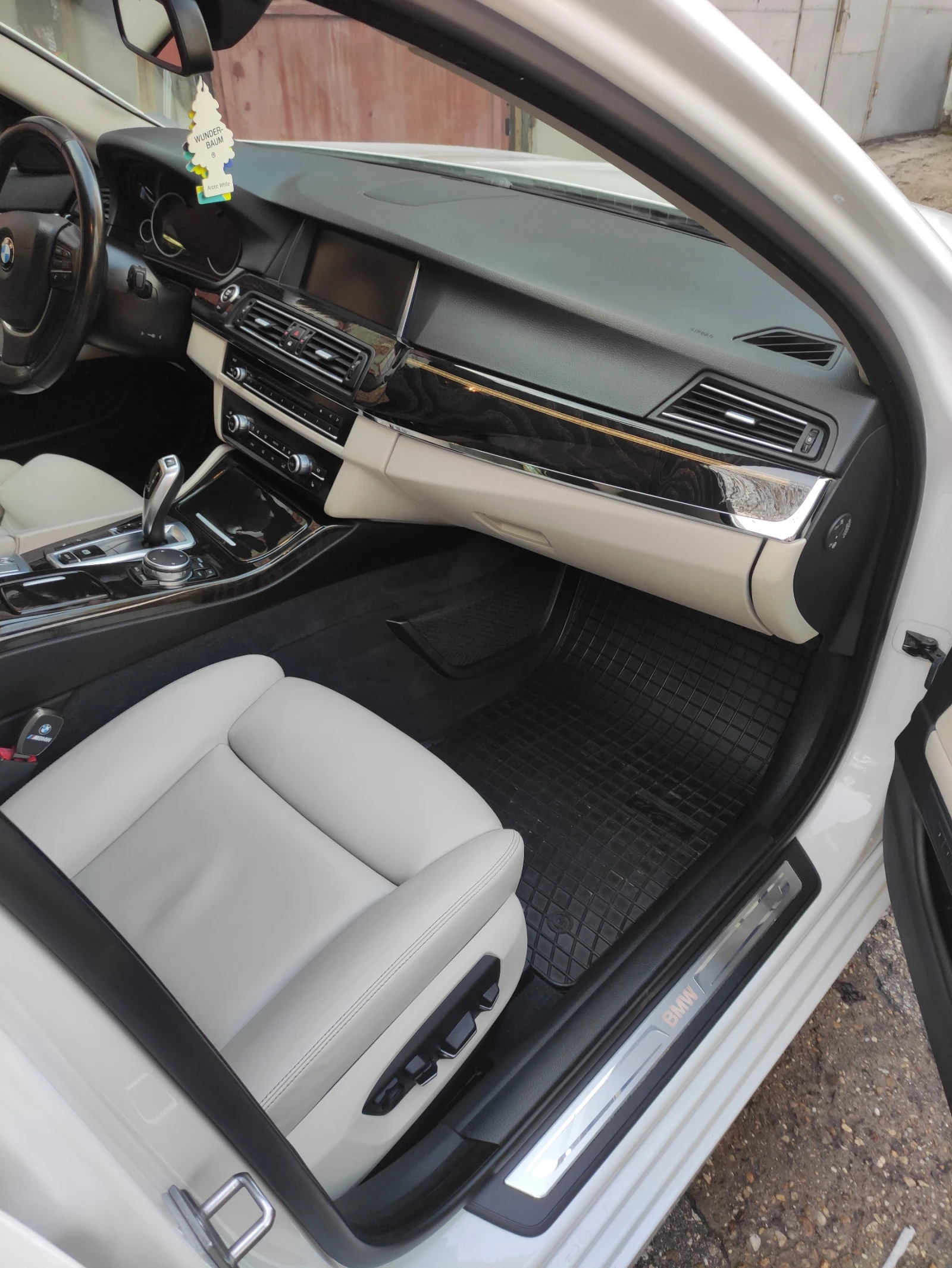 BMW 525  F11 | Mobile.bg   12