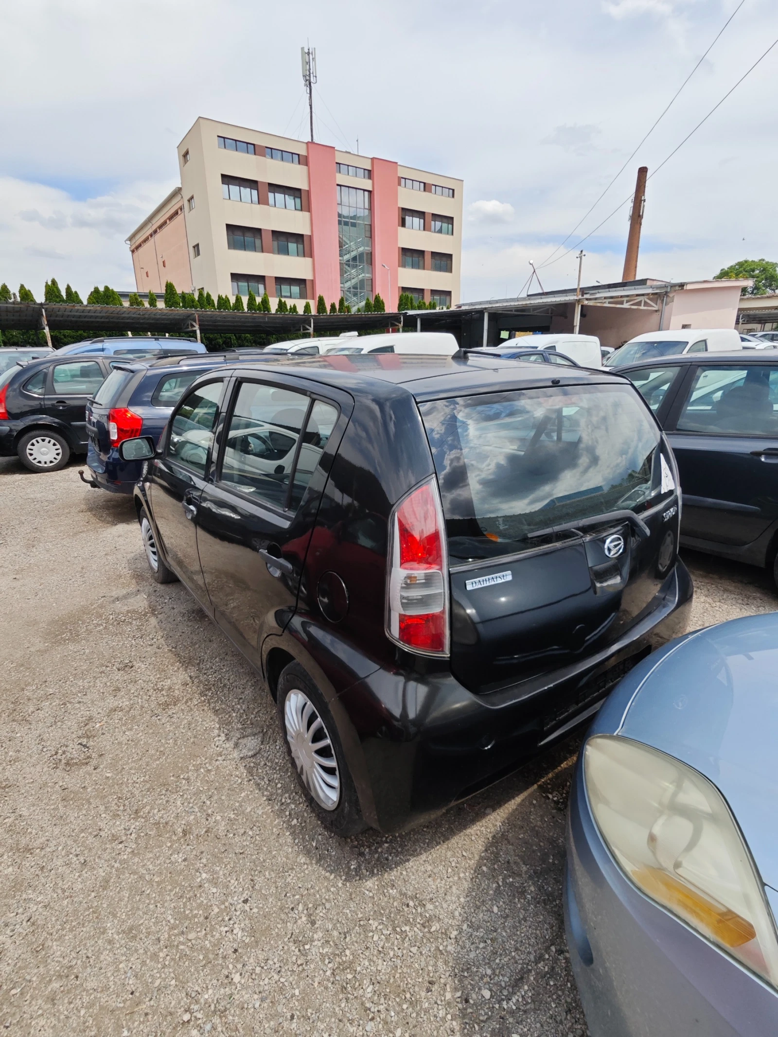 Daihatsu Sirion БЕНЗИН-ГАЗ - изображение 5