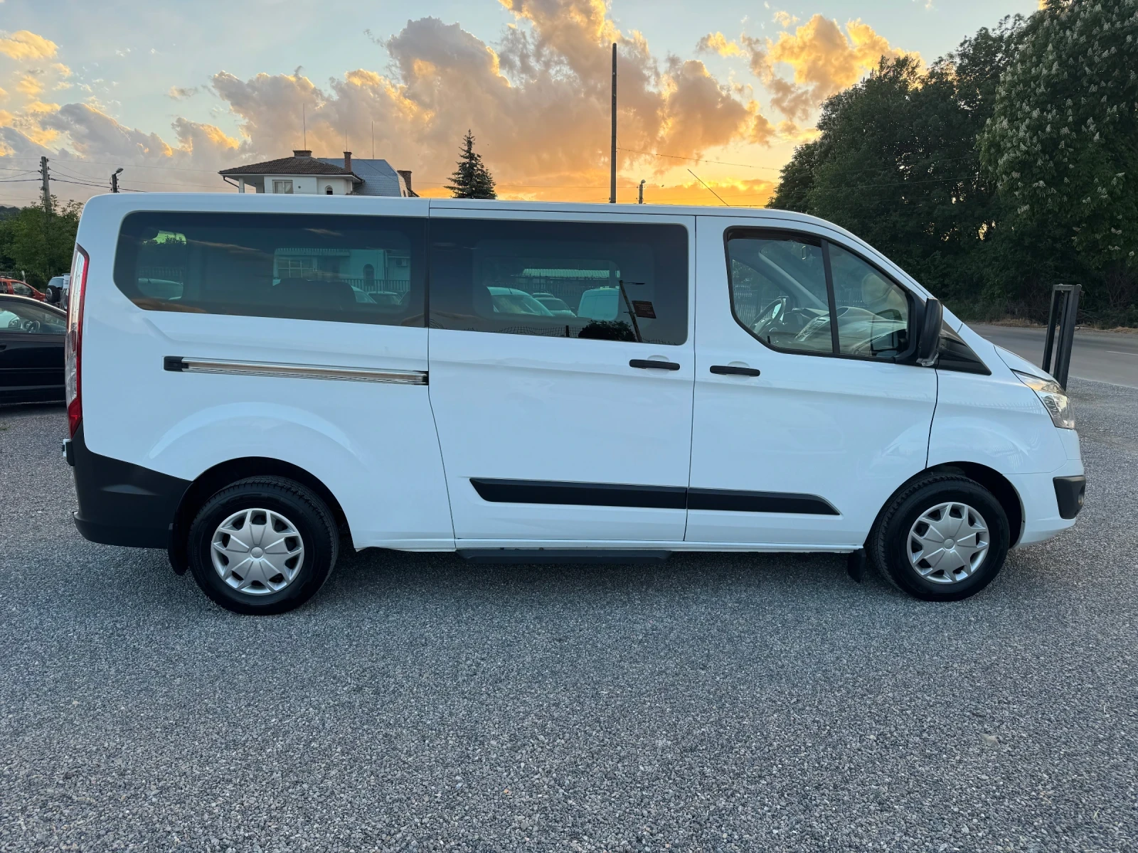 Ford Transit Custom 2.0d EURO 6! 9 seats! MAXI! 2 Klima!!!  - изображение 6