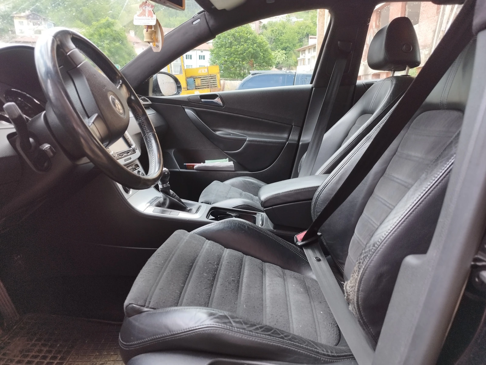 VW Passat B6 - изображение 8