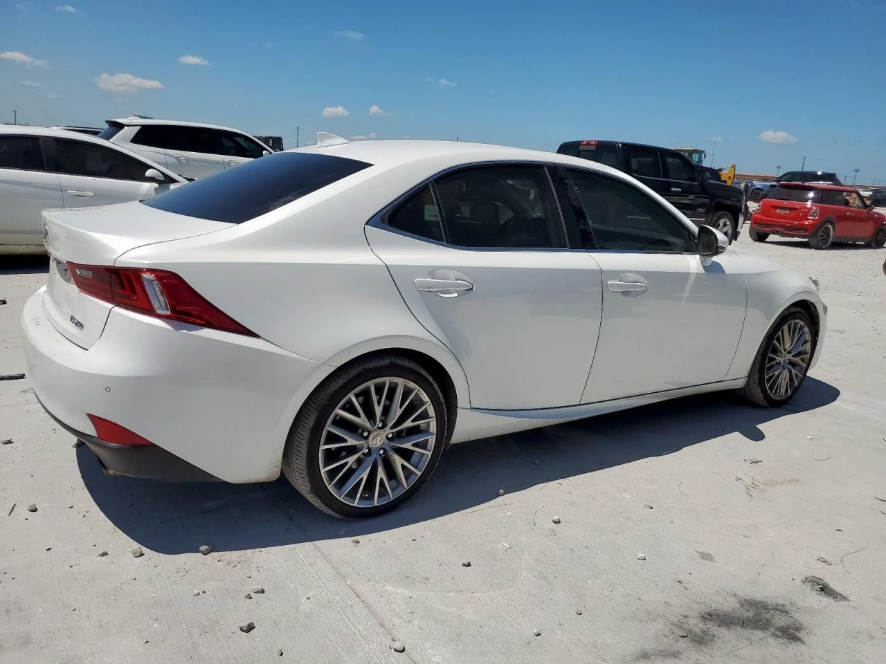 Lexus IS 250  - изображение 6