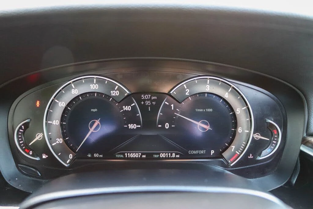 BMW 540 HARMAN-KARDON/KEYLESS/KAMEPA/ADAPTIVE CRUISE - изображение 10