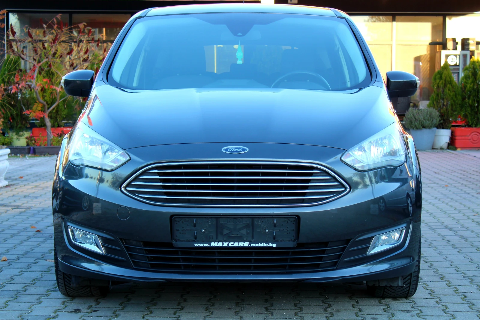 Ford C-max TITANIUM 1.5TDCi EURO 6B/ЛИЗИНГ | Mobile.bg — изображение 3