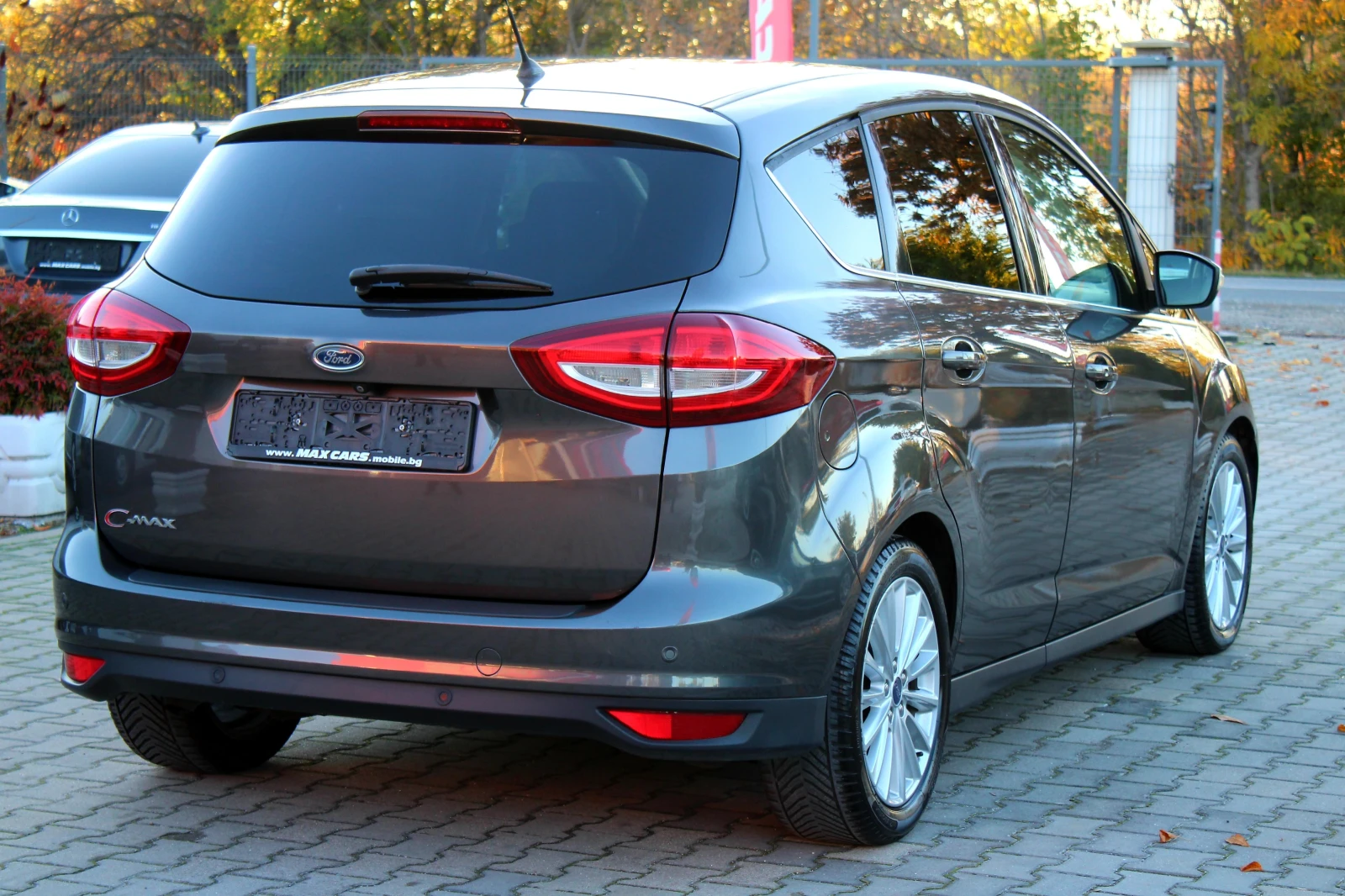 Ford C-max TITANIUM 1.5TDCi EURO 6B/ЛИЗИНГ | Mobile.bg — изображение 7